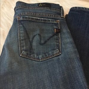 Citizens Of Humanity Jeans - Citizens of Humanity Low Waist Flare Jeans size 27 Citizens Of Humanity Jeans - Citizens of Humanity Low Waist Flare Jeans size 27